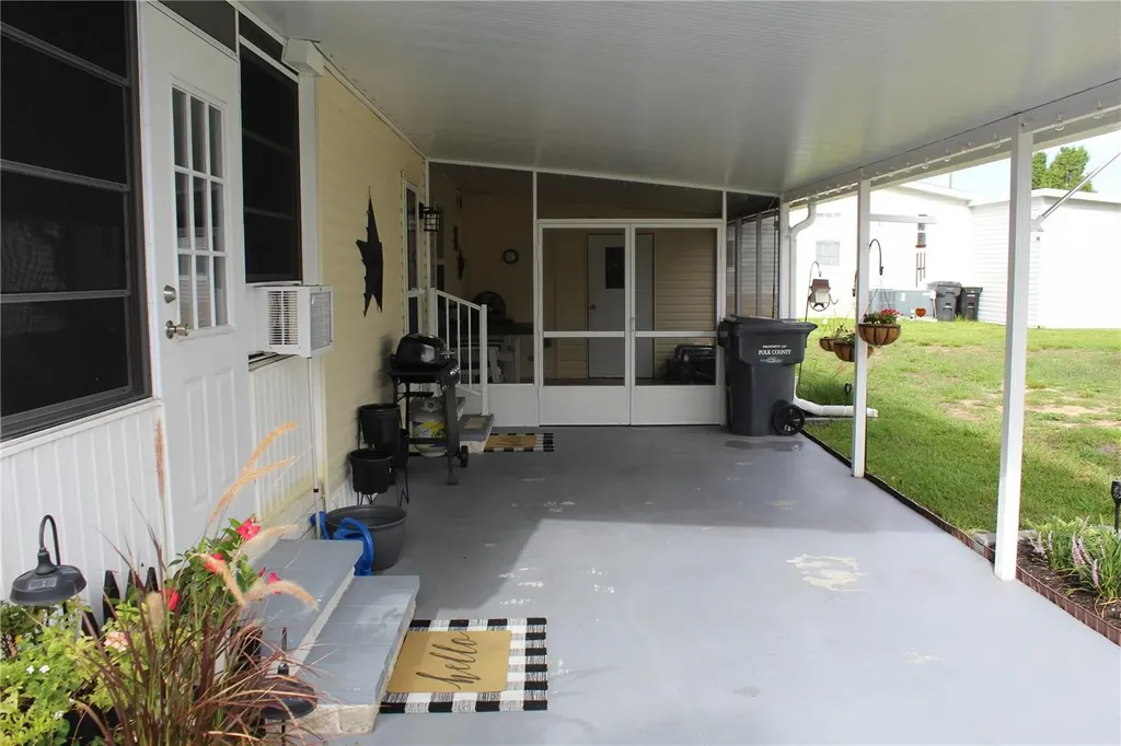 6369 Elmwood Avenue Lake Wales FL 33898