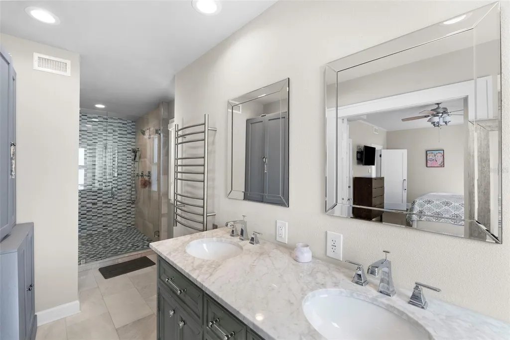 2943 W Bayshore Court Tampa FL 33611