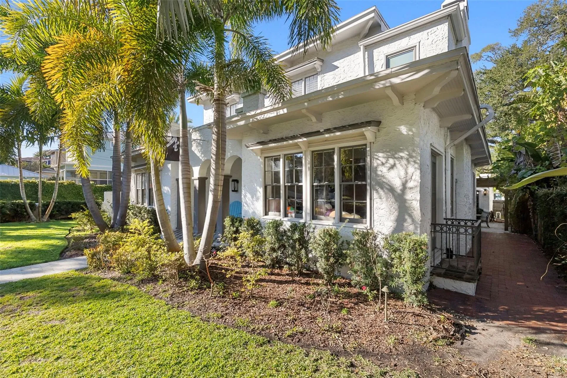 2943 W Bayshore Court Tampa FL 33611