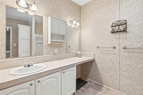 9790 66th Street N Pinellas Park FL 33782