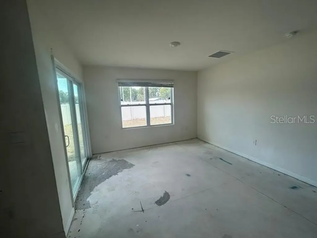 24528 NW 7th Lane Newberry FL 32669