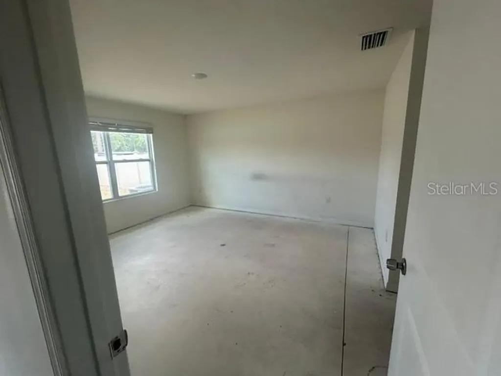 24528 NW 7th Lane Newberry FL 32669