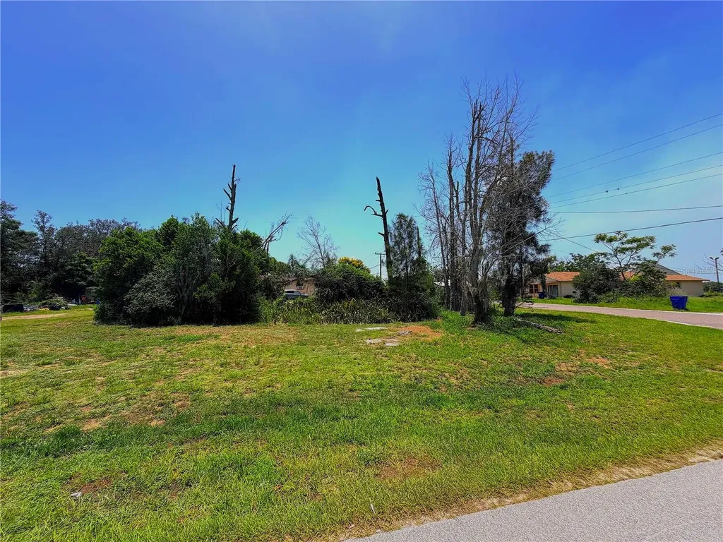 925 Grand Avenue Sebring FL 33870