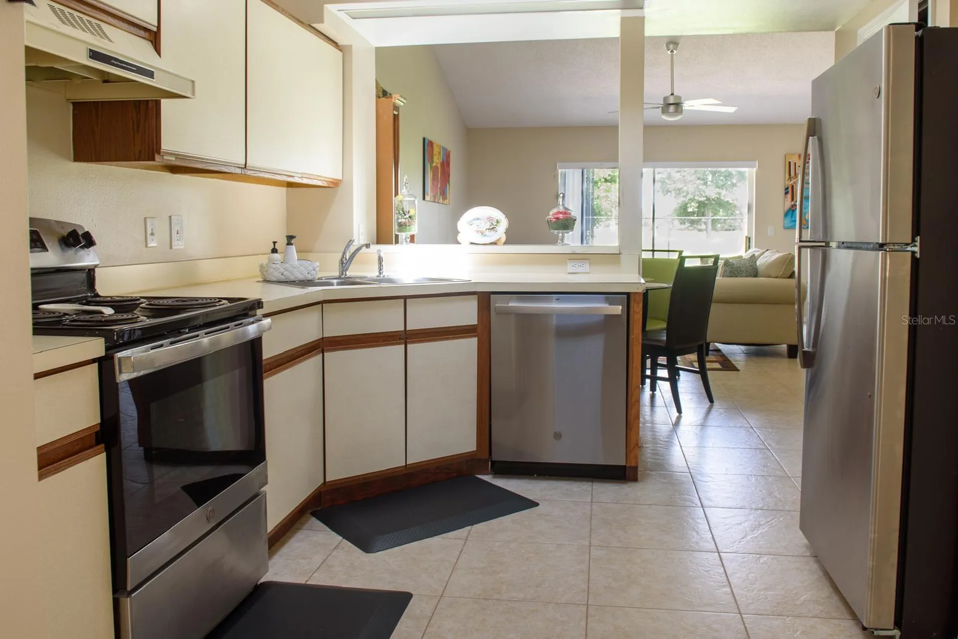 13329 Laver Lane Orlando FL 32824