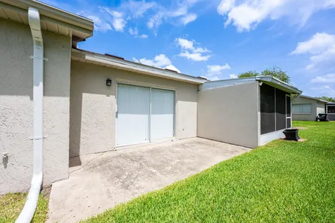 13329 Laver Lane Orlando FL 32824