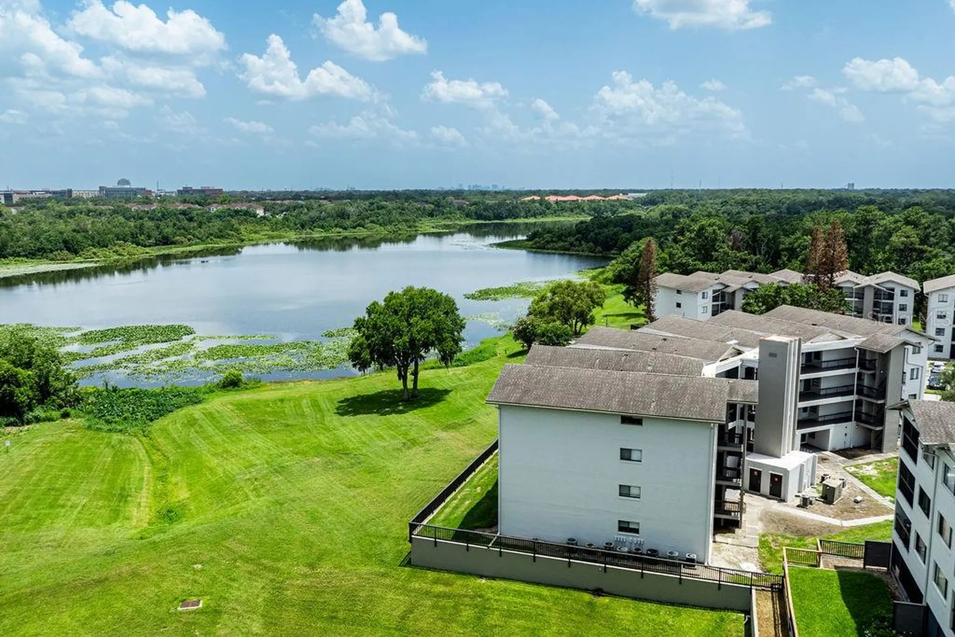 1068 Lotus Parkway Altamonte Springs FL 32714