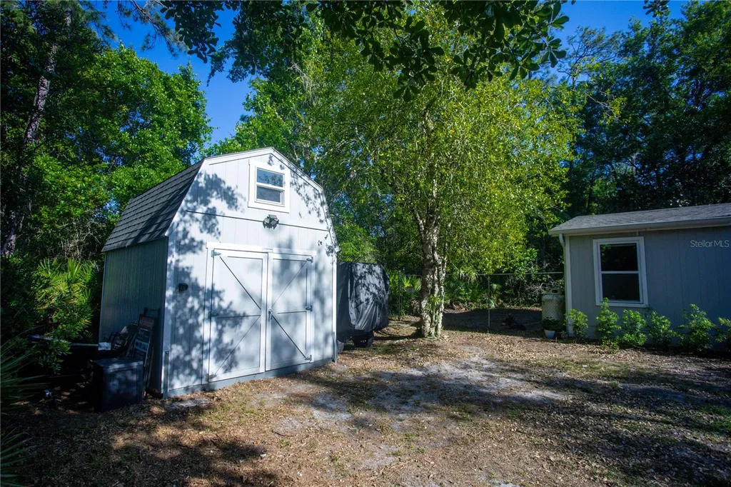 32316 Chipola Trail Sorrento FL 32776