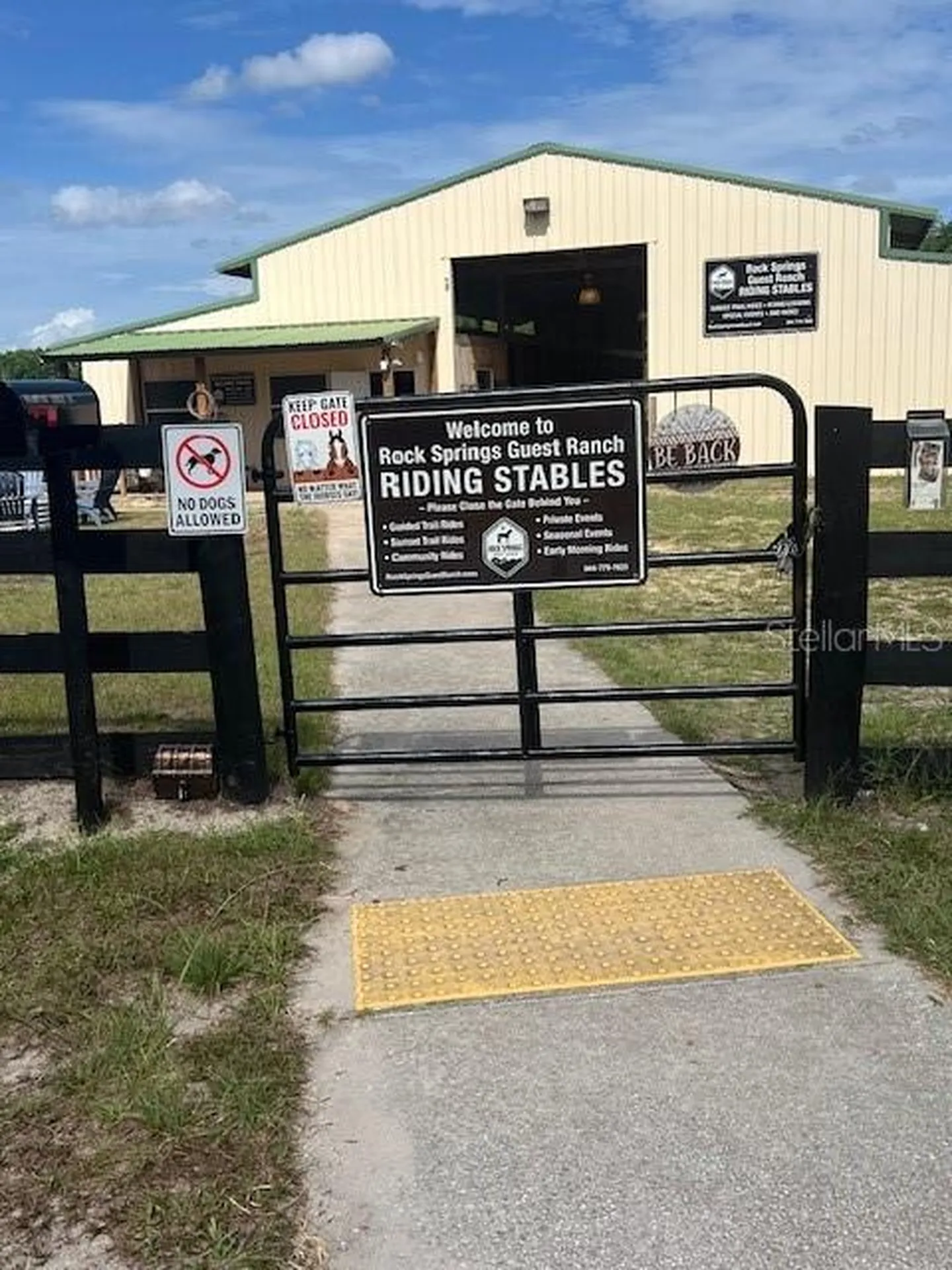 32316 Chipola Trail Sorrento FL 32776