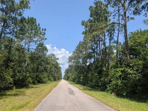 201 Allamanda Drive Indian Lake Estates FL 33855