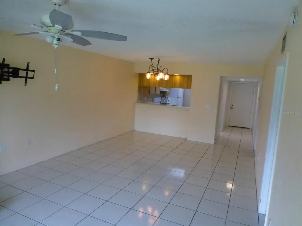 119 Lakeside Drive Oldsmar FL 34677
