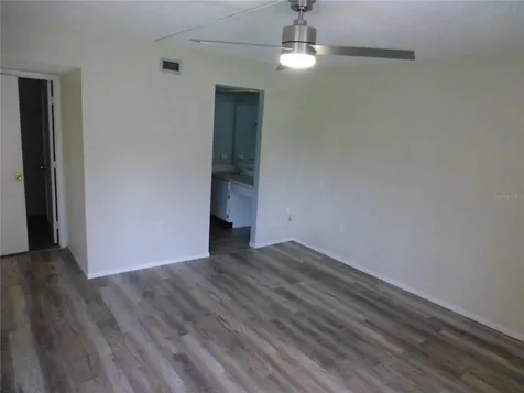 119 Lakeside Drive Oldsmar FL 34677