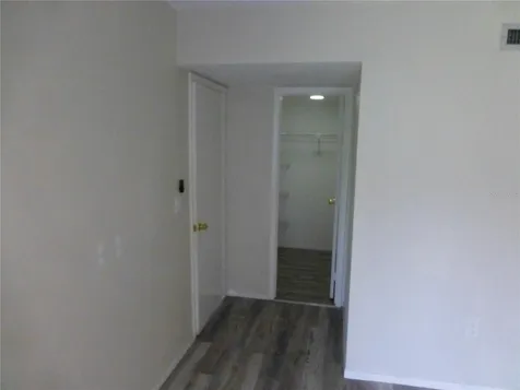 119 Lakeside Drive Oldsmar FL 34677