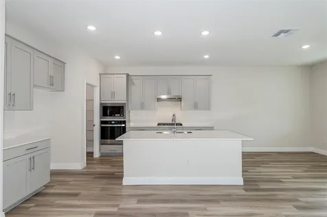33437 Twilight Sea Place Dade City FL 33525