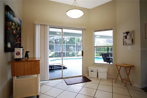 928 Loma Bonita Drive Davenport FL 33837