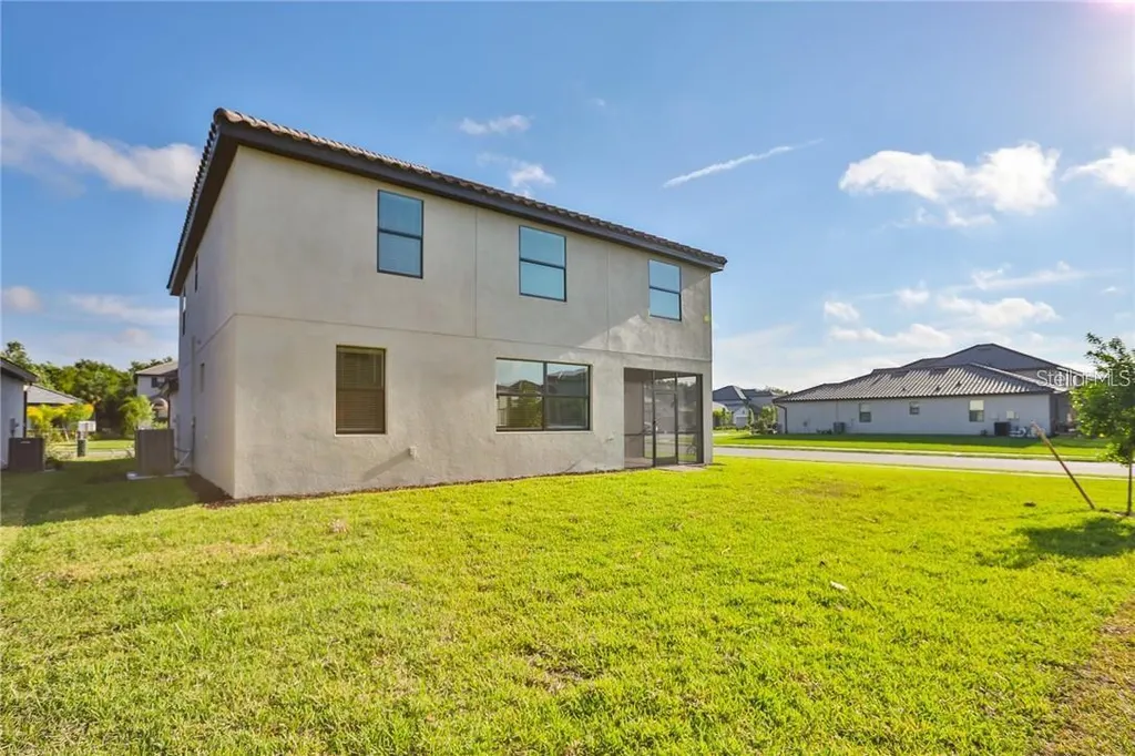 11424 Sweetgrass Drive Bradenton FL 34212