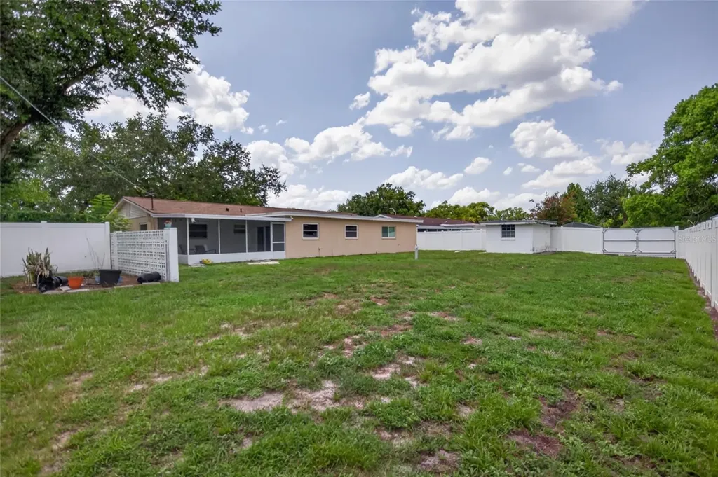 12501 Saint Charlotte Drive Tampa FL 33618