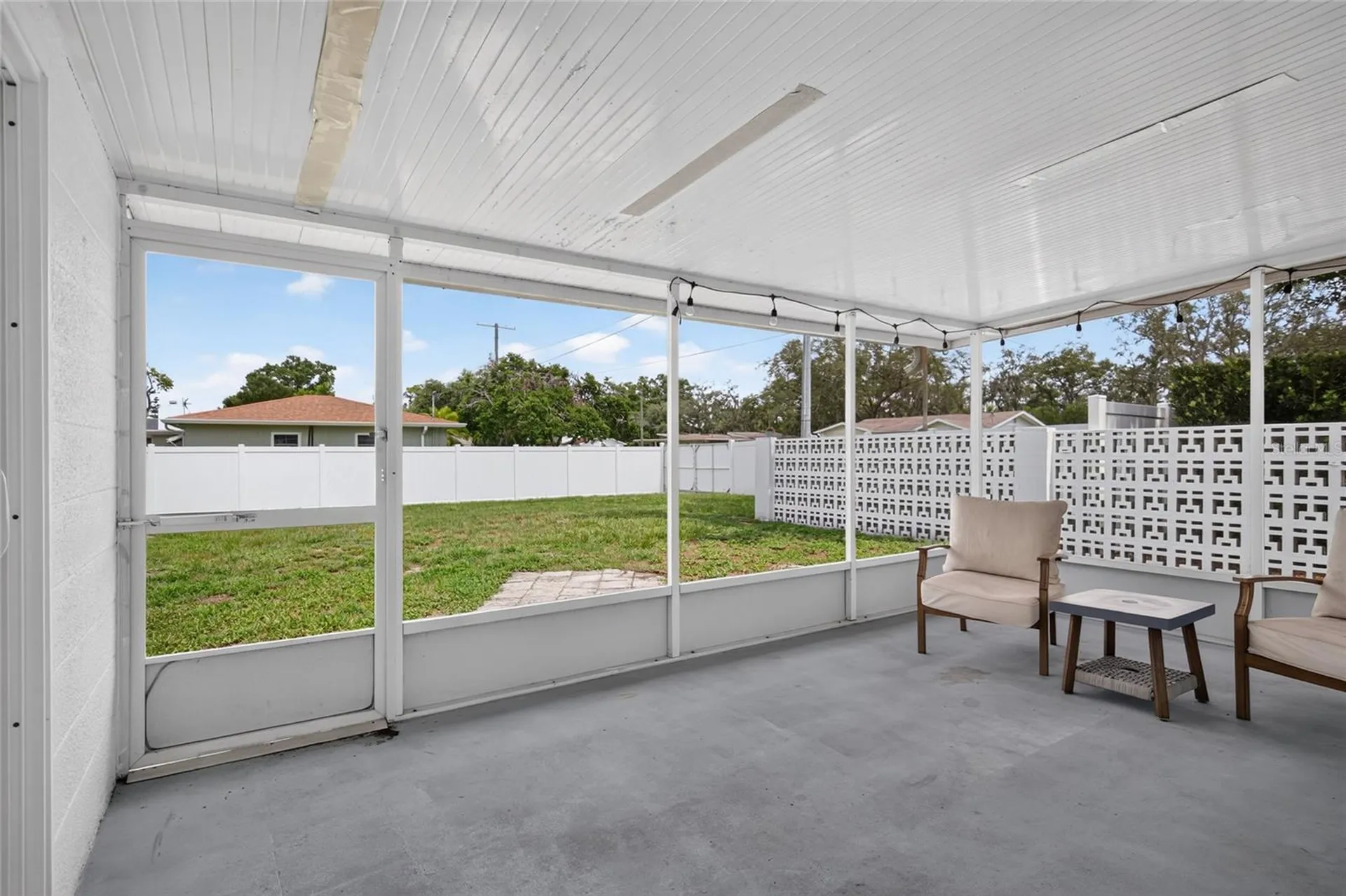 12501 Saint Charlotte Drive Tampa FL 33618