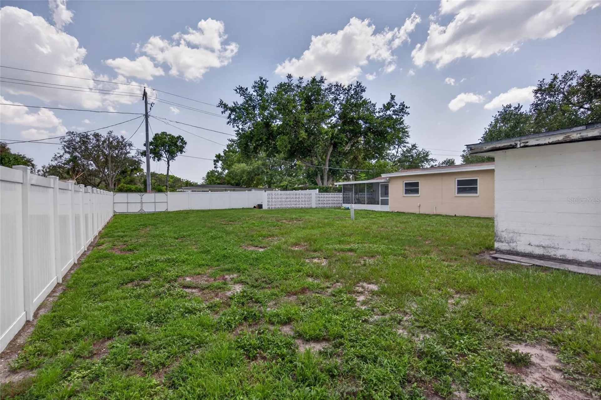 12501 Saint Charlotte Drive Tampa FL 33618