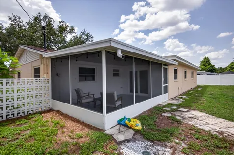12501 Saint Charlotte Drive Tampa FL 33618