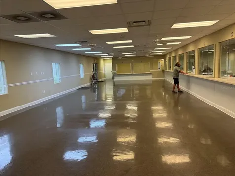 5431 E Silver Springs Boulevard Silver Springs FL 34488