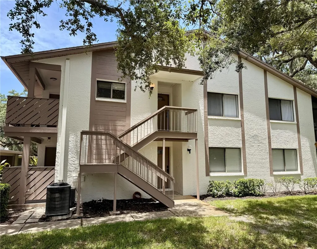 2363 Flanders Way Safety Harbor FL 34695