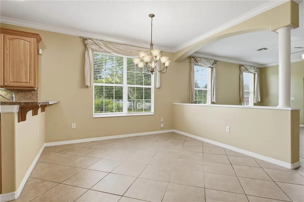 81 Twin Lake Circle Umatilla FL 32784