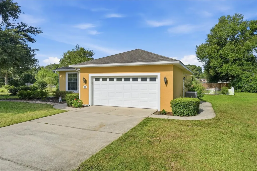 81 Twin Lake Circle Umatilla FL 32784