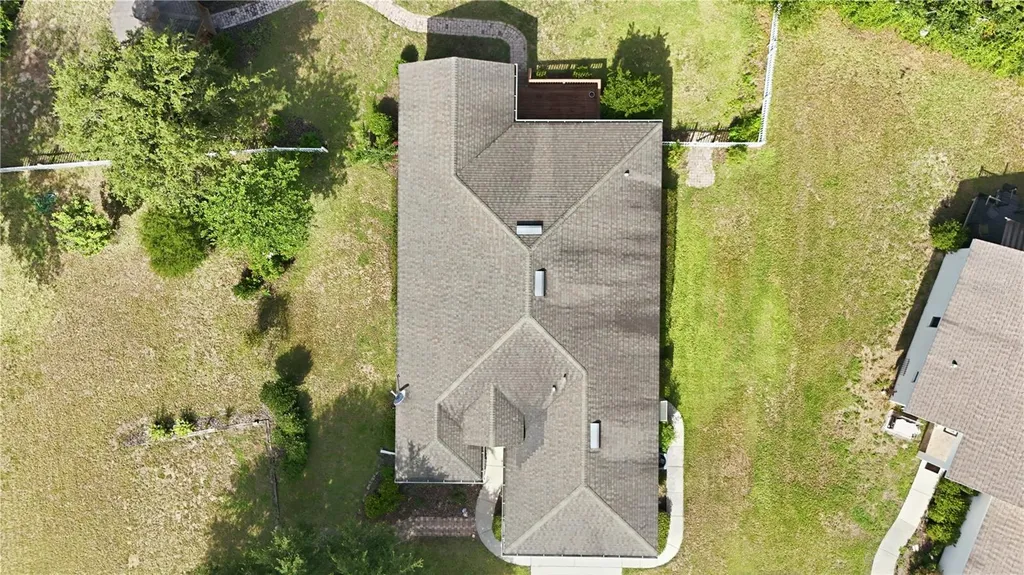 81 Twin Lake Circle Umatilla FL 32784
