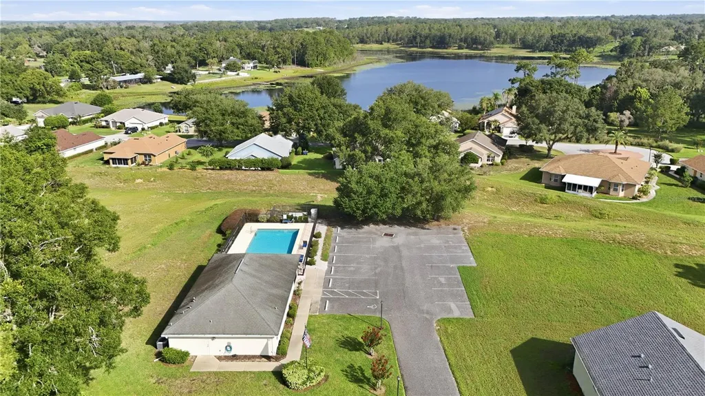 81 Twin Lake Circle Umatilla FL 32784