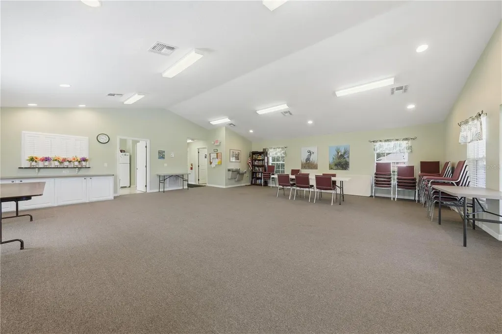 81 Twin Lake Circle Umatilla FL 32784