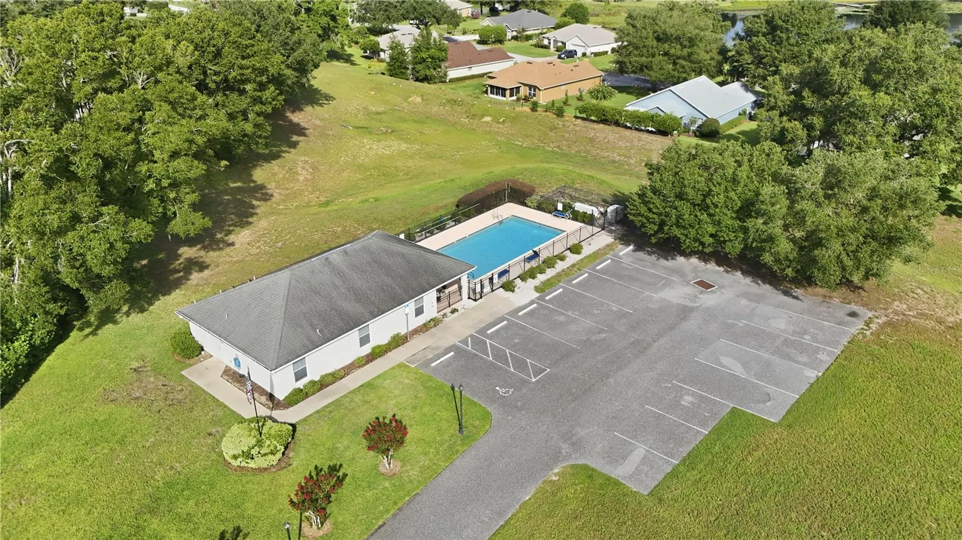 81 Twin Lake Circle Umatilla FL 32784