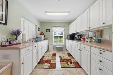 81 Twin Lake Circle Umatilla FL 32784