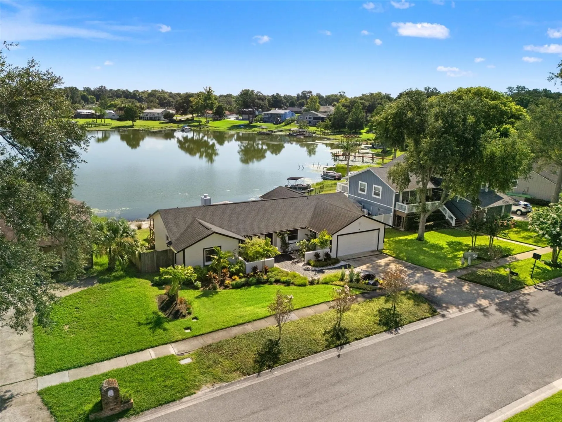 415 Barclay Avenue Altamonte Springs FL 32701