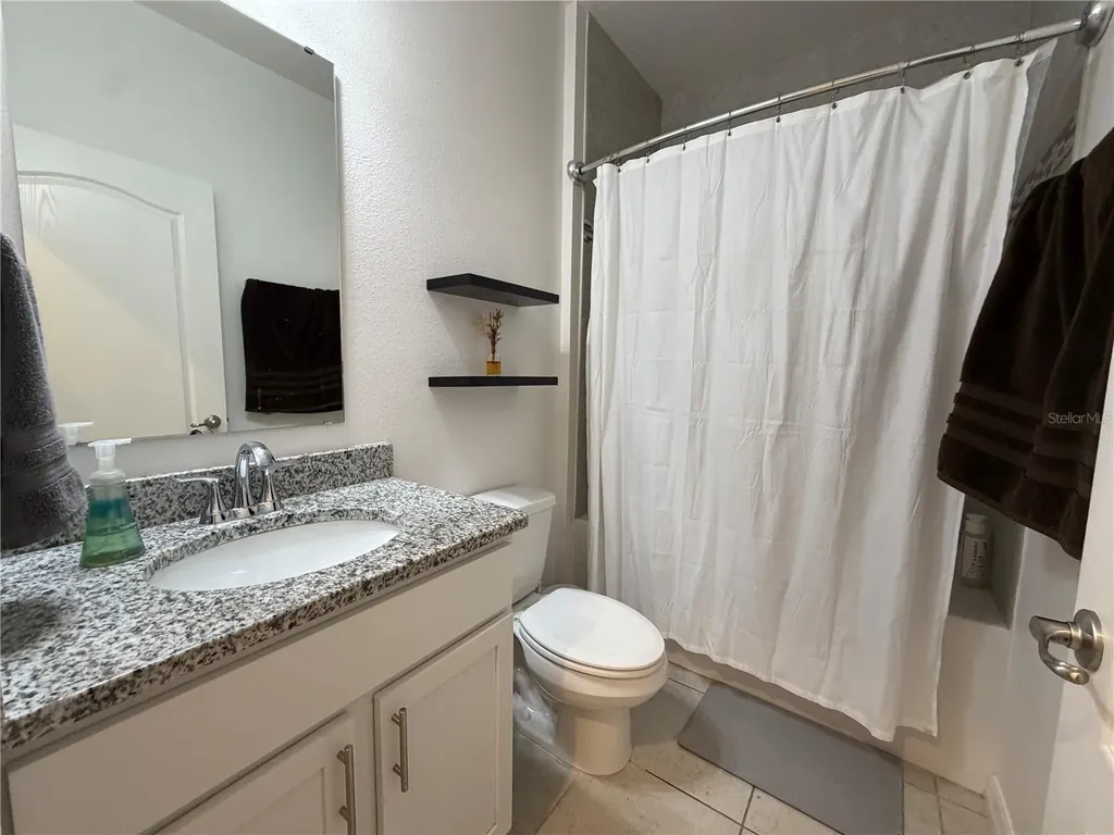 2136 NW 248th Way Newberry FL 32669