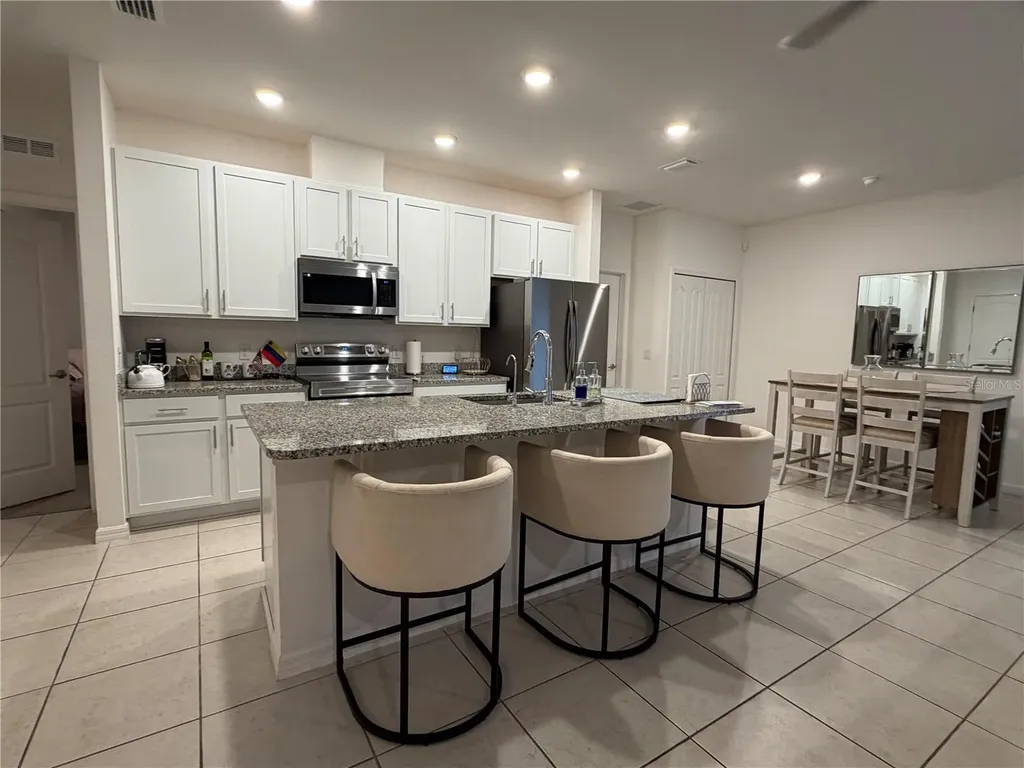 2136 NW 248th Way Newberry FL 32669
