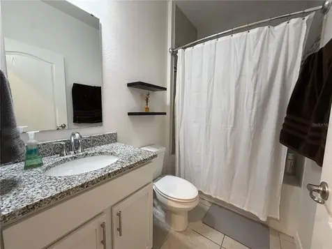 2136 NW 248th Way Newberry FL 32669