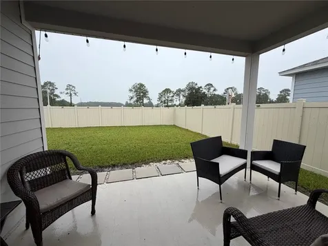 2136 NW 248th Way Newberry FL 32669
