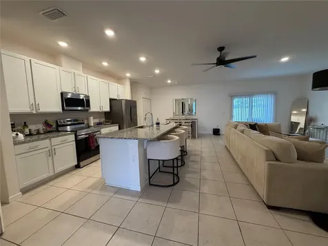 2136 NW 248th Way Newberry FL 32669