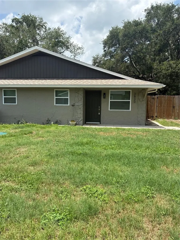 3830 Valley Tree Drive Tampa FL 33610