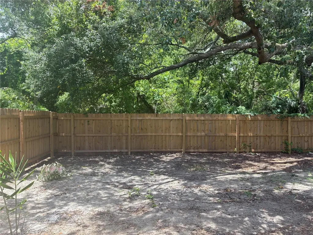 3830 Valley Tree Drive Tampa FL 33610