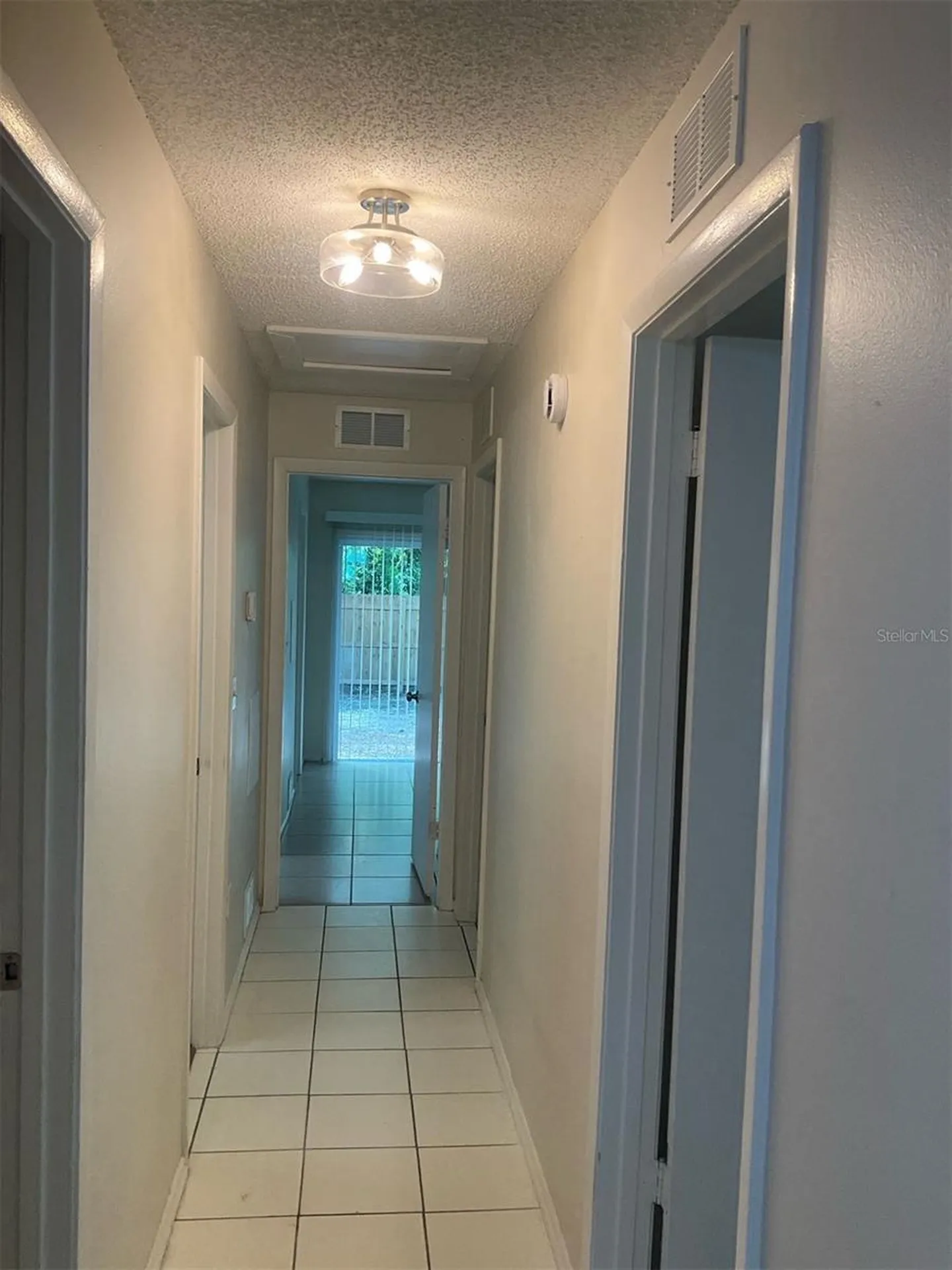 3830 Valley Tree Drive Tampa FL 33610