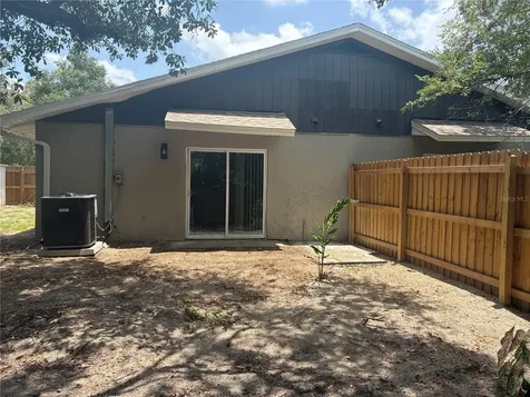 3830 Valley Tree Drive Tampa FL 33610