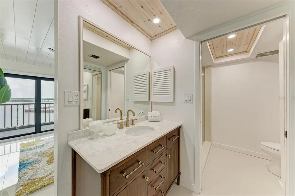 1510 1st Avenue W Bradenton FL 34205