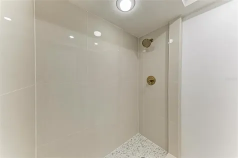 1510 1st Avenue W Bradenton FL 34205