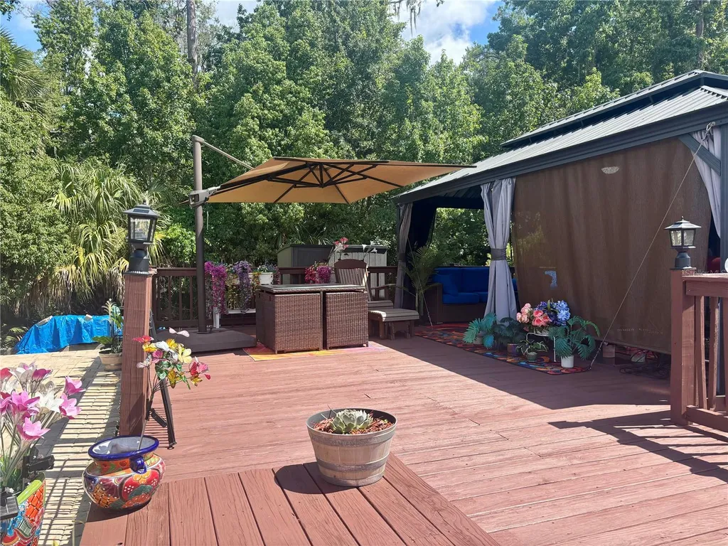 10371 NE 28th Loop Silver Springs FL 34488