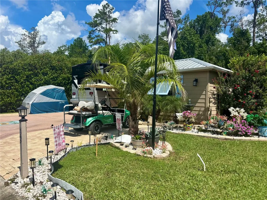 10371 NE 28th Loop Silver Springs FL 34488