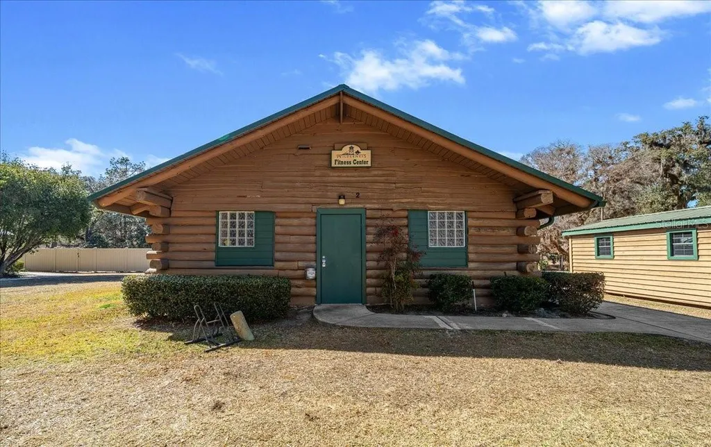 10371 NE 28th Loop Silver Springs FL 34488