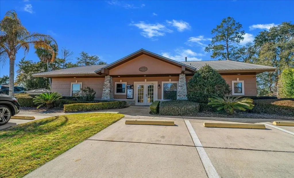 10371 NE 28th Loop Silver Springs FL 34488