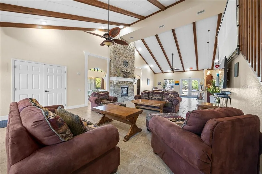 10371 NE 28th Loop Silver Springs FL 34488