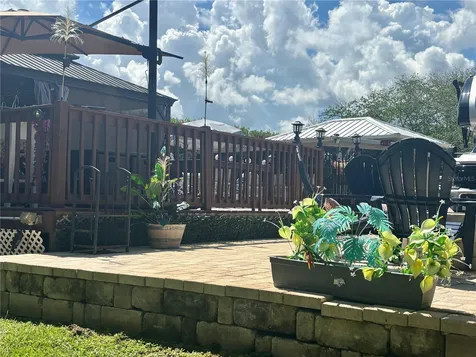 10371 NE 28th Loop Silver Springs FL 34488